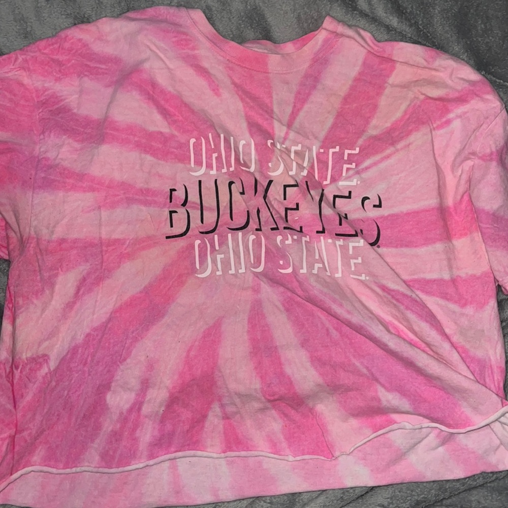 Cropped tie-die Ohio state tee
